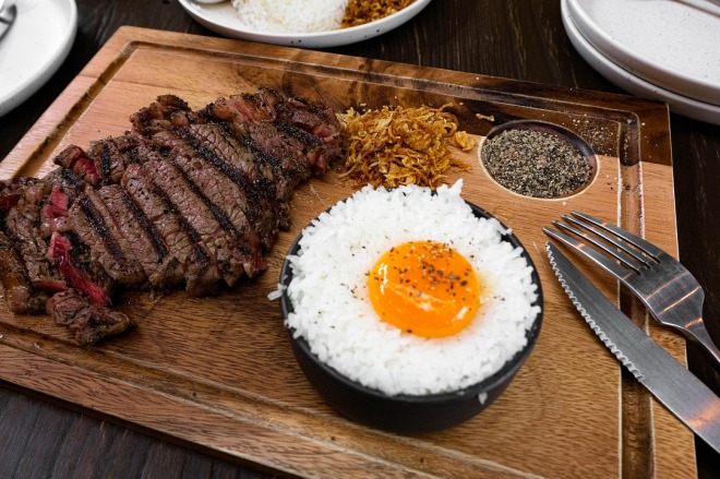 The Link Between Meat and Mortality: The Real Cost of Eating Meat Photo Credit: by mamizaza, Pixabay.com